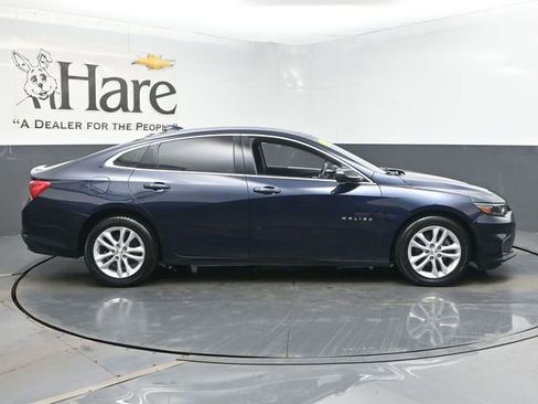 Used 2018 Chevrolet Malibu LT FWD image 36
