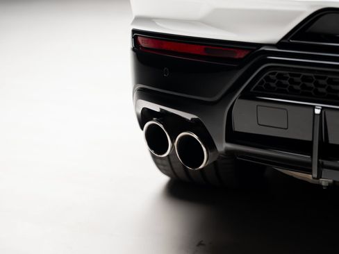 Used 2024 Lamborghini Urus S AWD/4WD image 31