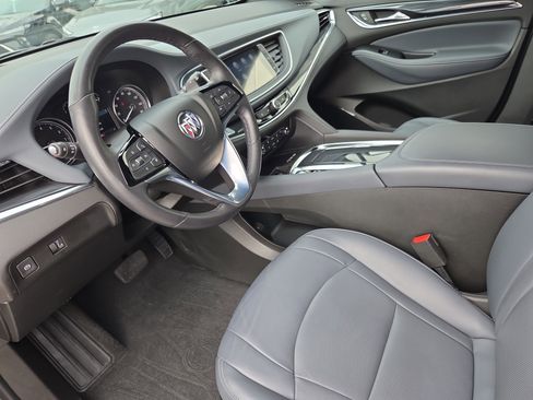 Used 2024 Buick Enclave Essence w/ Sport Touring Edition image 12