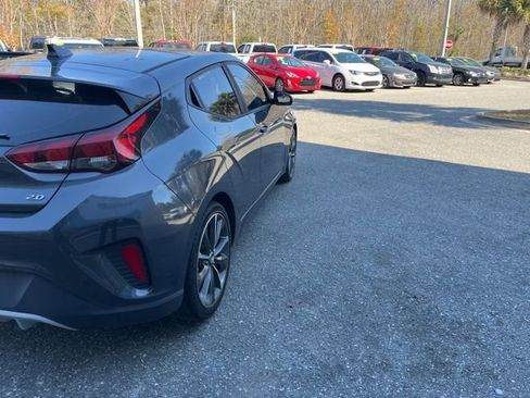 Used 2019 Hyundai Veloster 2.0 Premium image 9