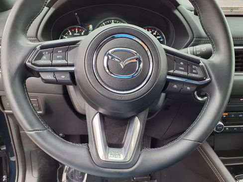 Certified 2025 MAZDA CX-5 Signature image 18