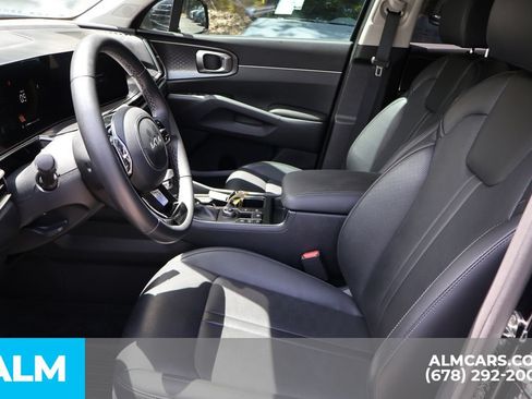 Used 2025 Kia Sorento S w/ Panoramic Sunroof Package FWD image 14