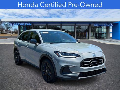Certified 2025 Honda HR-V Sport image 1