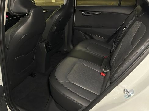 Certified 2023 Kia Niro Wave w/ Wave Preserve Package FWD image 20