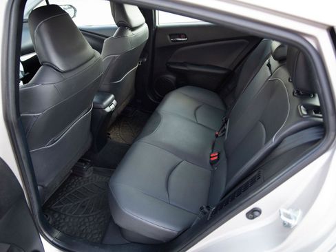 Used 2020 Toyota Prius Prime Limited image 21