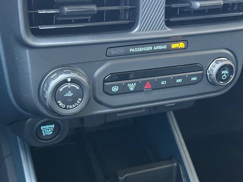 New 2026 Ford Maverick Lariat w/ Black Appearance Package AWD/4WD image 19