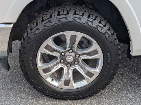 Used 2022 RAM 1500 Limited AWD/4WD image 13