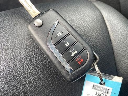 Used 2023 Toyota Camry SE image 45