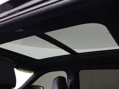 Used 2023 Jeep Grand Cherokee L Overland image 31