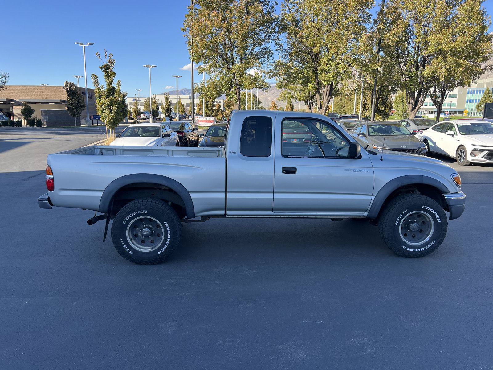 Used 2003 Toyota Tacoma 4x4 Xtracab V6 image 11