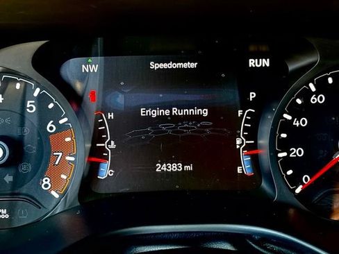 Used 2025 Jeep Compass Limited AWD/4WD image 25