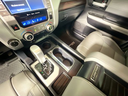 Used 2020 Toyota Tundra Limited image 26