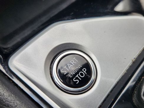 Used 2024 Nissan Altima 2.5 SV image 21