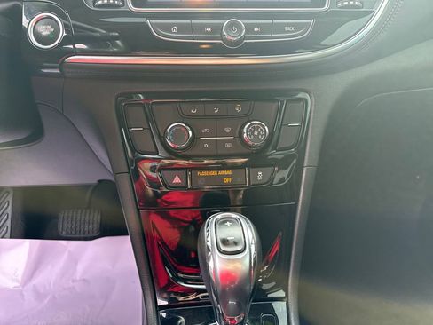 Used 2017 Buick Encore Preferred image 21