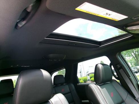 Certified 2021 Dodge Durango R/T w/ Technology Group AWD/4WD image 22