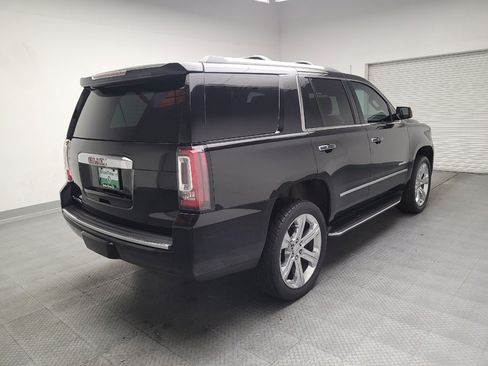 Used 2017 GMC Yukon Denali w/ Open Road Package AWD/4WD image 9