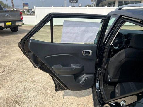 New 2026 Hyundai Venue SEL FWD image 47
