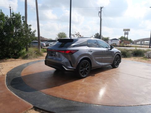 Certified 2023 Lexus RX 350 F Sport image 2