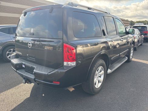 Used 2015 Nissan Armada SV w/ SV Driver Package RWD image 3