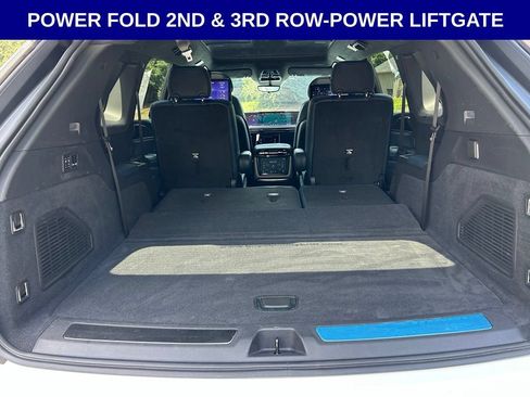 Used 2025 Cadillac Escalade IQ Sport 2 AWD/4WD image 19