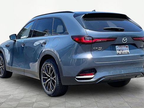 Certified 2025 MAZDA CX-70 Plug-In Hybrid w/ Premium Pkg AWD/4WD image 8