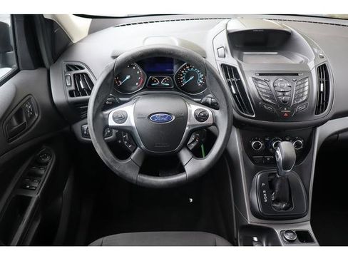 Used 2013 Ford Escape S image 9