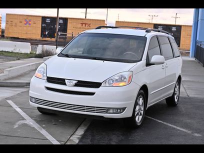 Used 2005 Toyota Sienna XLE