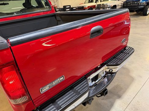 Used 2005 Ford F250 XLT AWD/4WD image 46