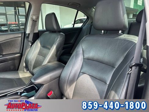 Used 2017 Honda Accord EX-L image 37