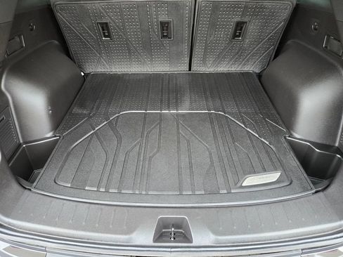 Used 2024 Chevrolet Blazer LT w/ Convenience Package FWD image 26
