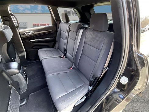 Used 2020 Jeep Grand Cherokee Laredo image 23