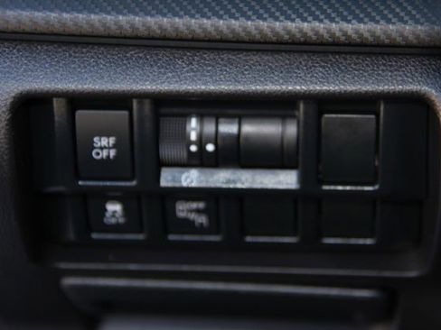 Used 2017 Subaru Impreza 2.0i Premium w/ BSD & Rcta/SRF/Eyesight image 27