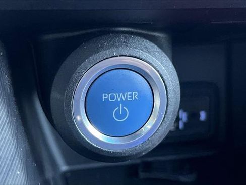 Certified 2022 Toyota Venza XLE AWD/4WD image 24