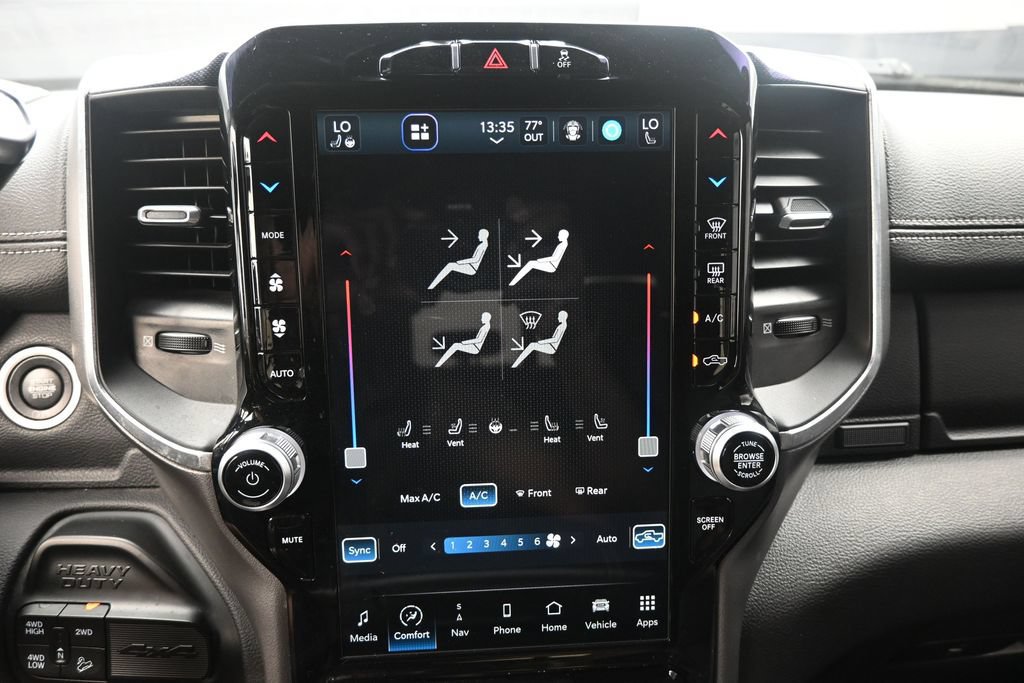 Used 2022 RAM 2500 Laramie AWD/4WD image 11