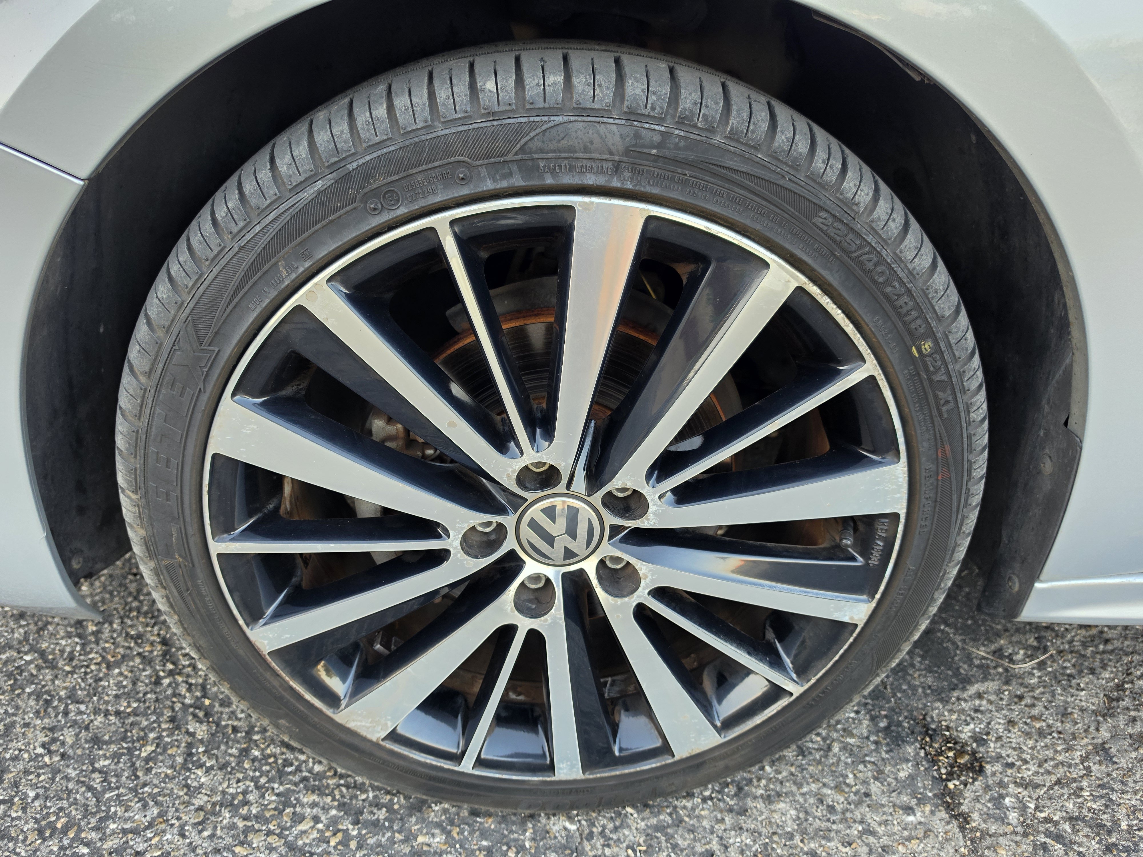 Used 2014 Volkswagen Jetta SE FWD image 40