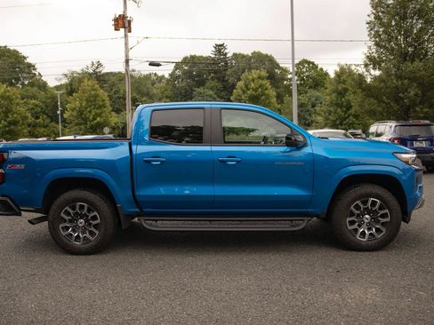 Used 2024 Chevrolet Colorado Z71 AWD/4WD image 21
