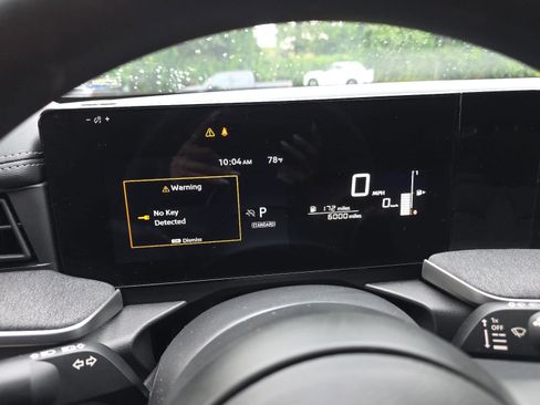 Used 2026 Nissan Kicks SV FWD image 10