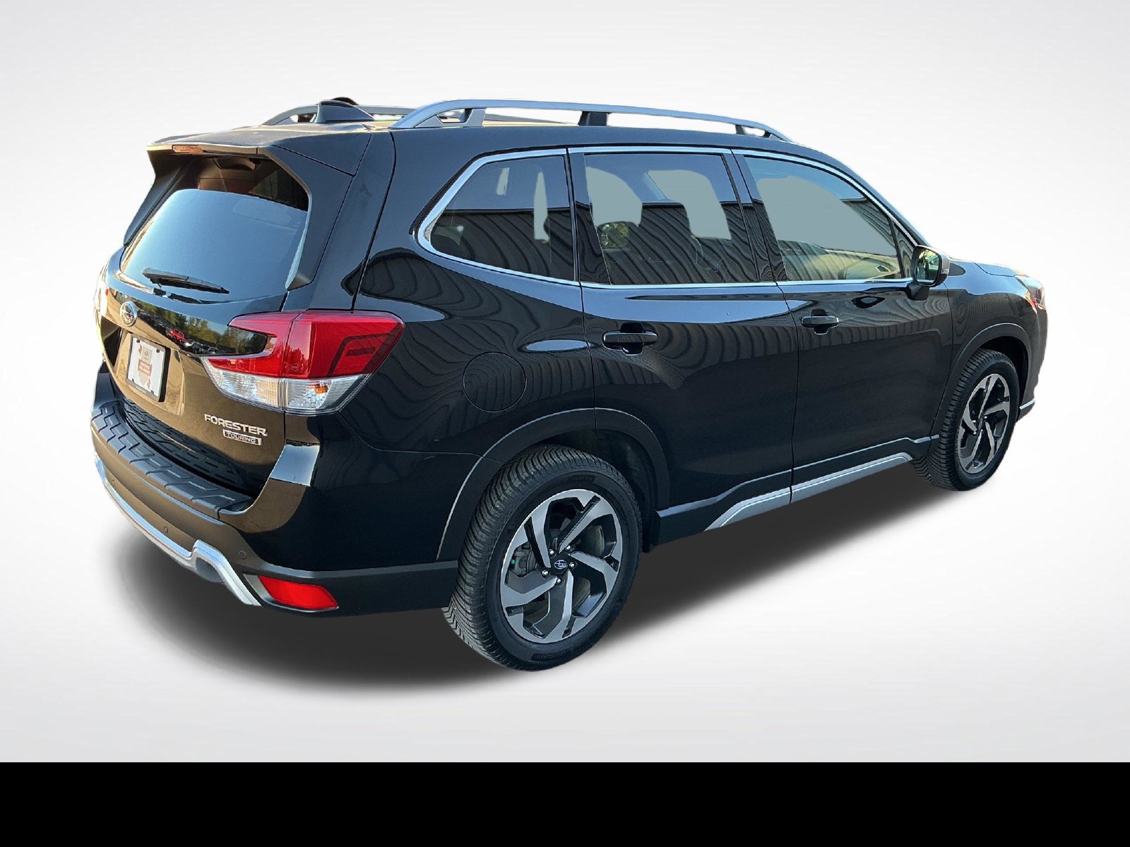 Certified 2024 Subaru Forester Touring w/ POP Package 3 AWD/4WD image 5