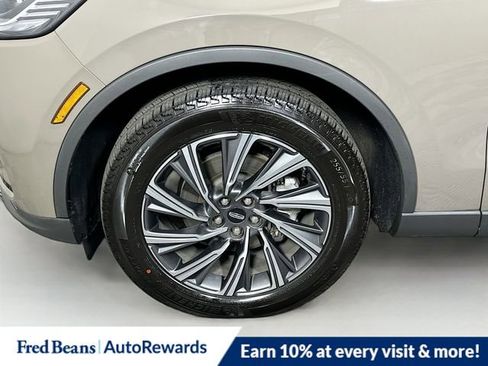 New 2025 Lincoln Aviator AWD w/ Equipment Group 101A image 21