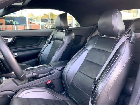 Used 2019 Ford Mustang GT Premium w/ GT Performance Package image 7