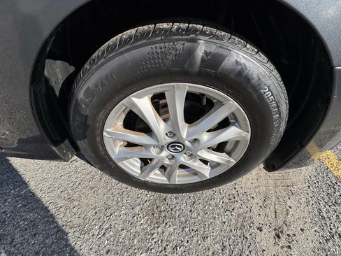 Used 2014 MAZDA MAZDA3 i Touring image 56