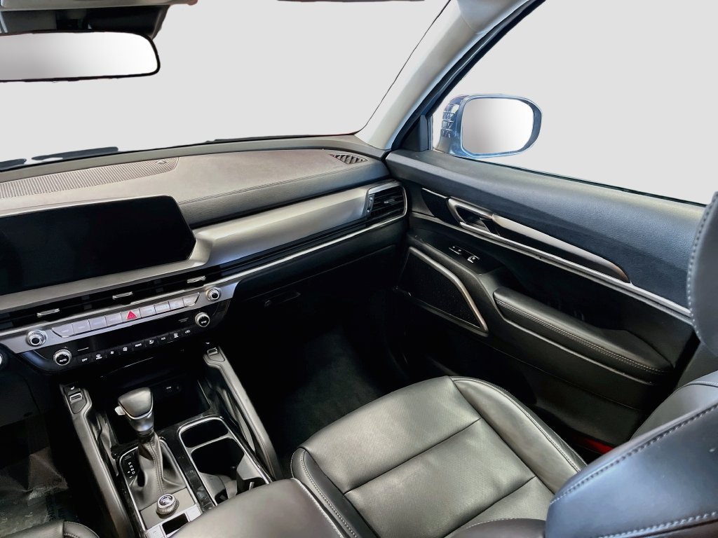 Used 2024 Kia Telluride S w/ S Sunroof Package FWD image 25
