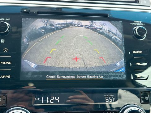 Used 2018 Subaru Outback 2.5i Limited w/ Popular Package #2 image 15