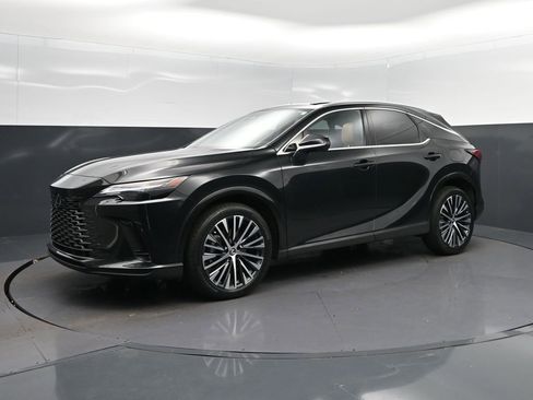 Used 2024 Lexus RX 350 Premium w/ Cold Area Package FWD image 3