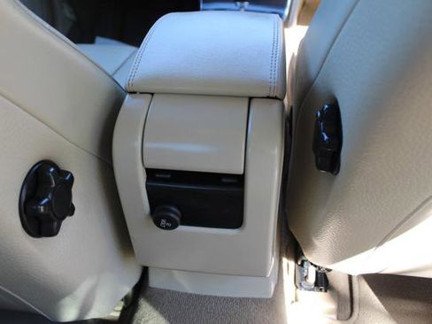 Used 2012 Volvo S60 T5 image 24