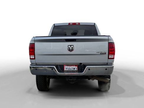 Used 2018 RAM 2500 Tradesman w/ Chrome Appearance Group image 4