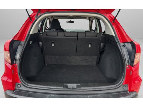 Used 2018 Honda HR-V LX image 15