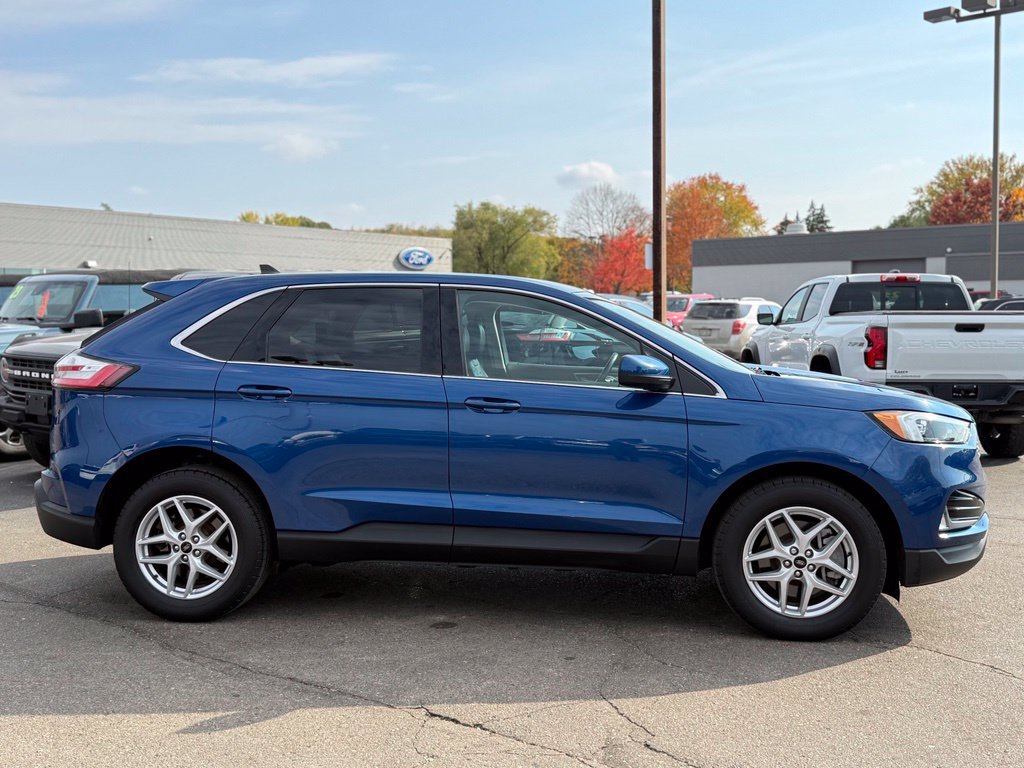 Used 2023 Ford Edge SEL AWD/4WD image 45