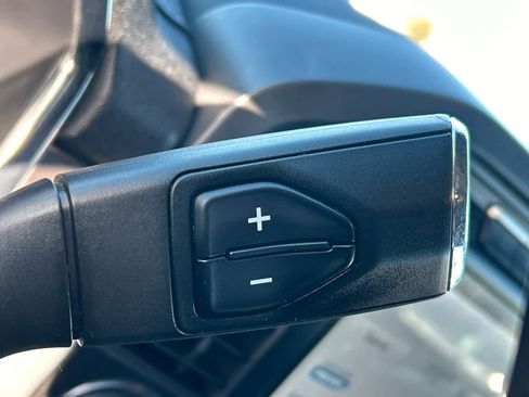 Used 2021 Ford F150 Lariat image 28