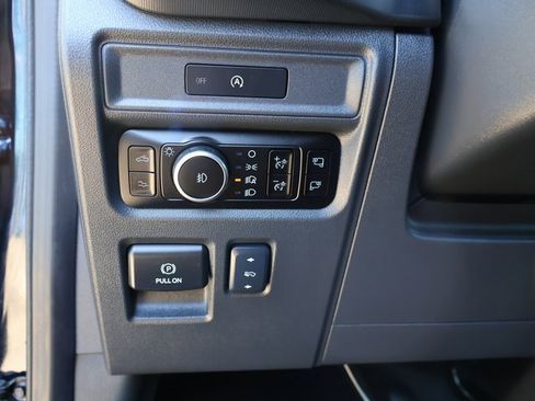 Used 2025 Ford F150 Raptor image 25